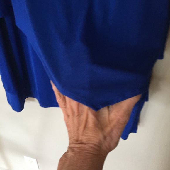 Blue sleeveless cascade waterfall top 5x - Picture 2 of 8